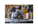 Аккумуляторная циркулярная ручная пила DeWALT DCS571NТ, 18 В, без АКБ и ЗУ, в кейсе