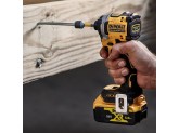 Набор аккумуляторный DEWALT DCK2050H2T, 18 В: дрель-шуруповерт DCD805 + шуруповерт DCF850, с 2 АКБ 5 Ач и ЗУ, в кейсе TSTAK