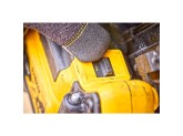 Аккумуляторный гвоздезабивной пистолет DEWALT DCN930P2, 18 В, с 2 АКБ 5 Ач и ЗУ, в кейсе