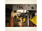 Аккумуляторная безударная дрель-шуруповерт DeWALT DCD780C2, 18 В, XR