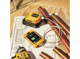 Зарядное устройство для мобильных устройств DeWALT, с 2 портами USB, 10.8-18 В, 1.5 А, DCB090