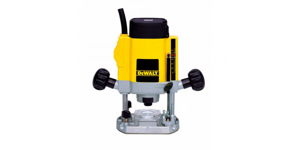 Фрезер двуручный DeWALT DW615, 900 Вт