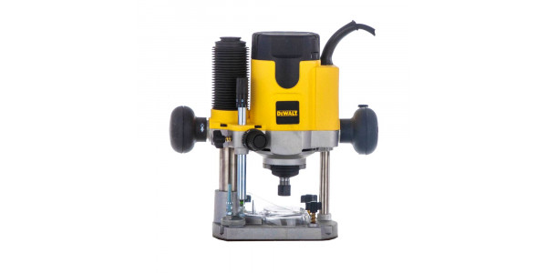 Фрезер двуручный DeWALT DW621 1100Вт