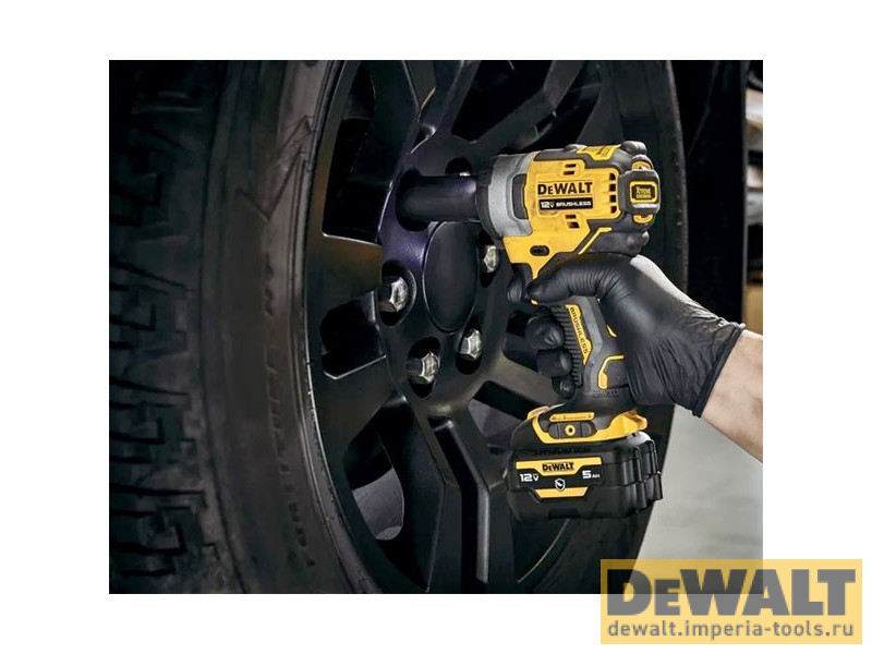 Аккумуляторный импульсный гайковерт DeWALT DCF903NT