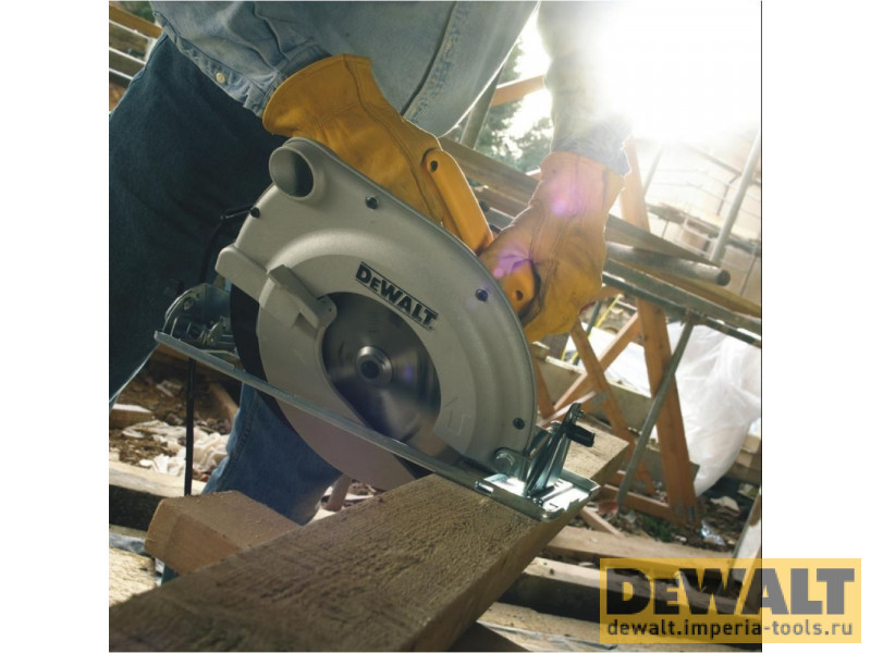 Дисковая ручная пила DeWALT D23700, 1750 Вт