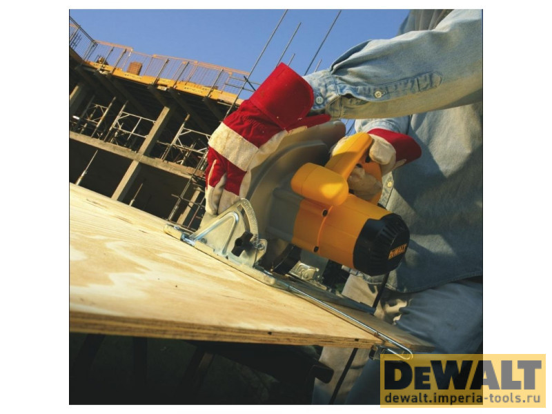 Дисковая ручная пила DeWALT D23700, 1750 Вт