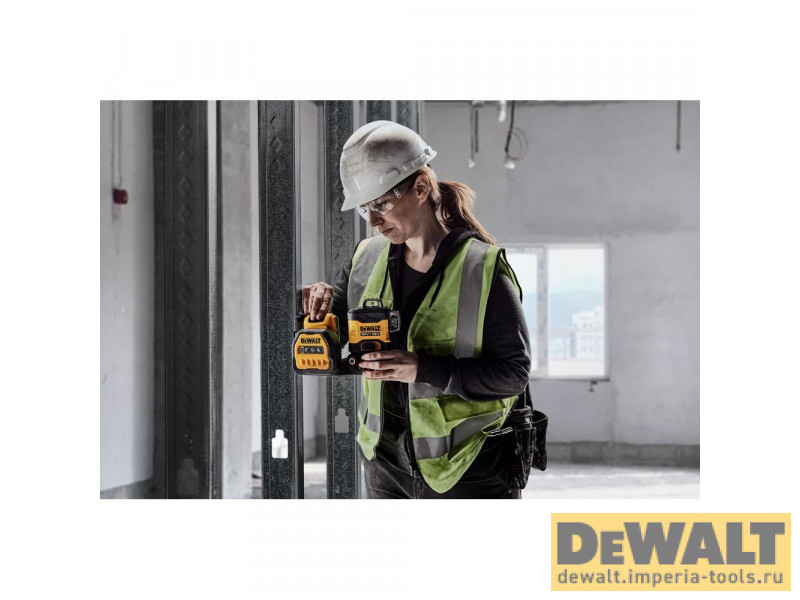 Самовыравнивающийся линейный ЗЕЛЕНЫЙ лазерный уровень DeWALT DCE089NG18