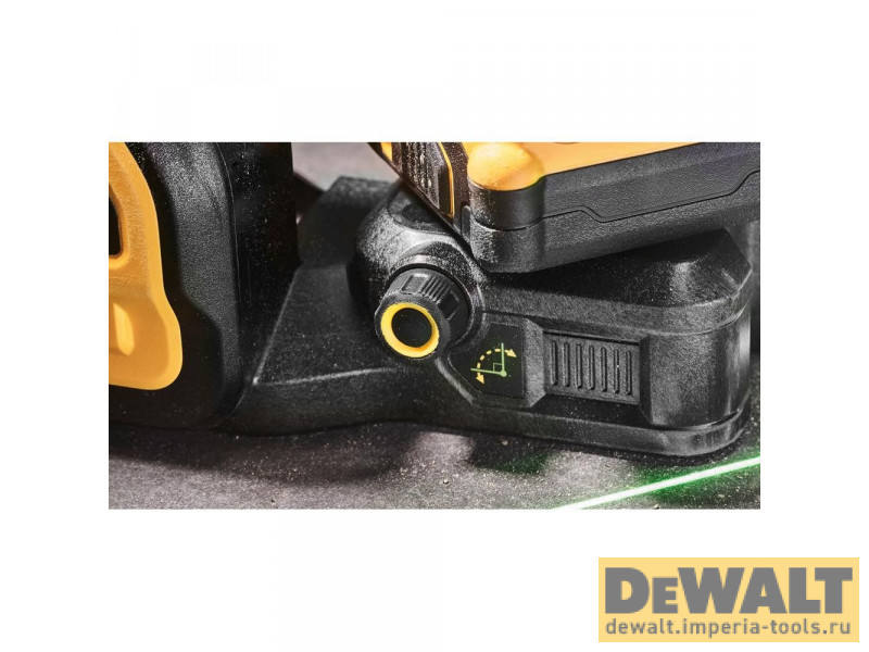 Самовыравнивающийся линейный ЗЕЛЕНЫЙ лазерный уровень DeWALT DCE089NG18