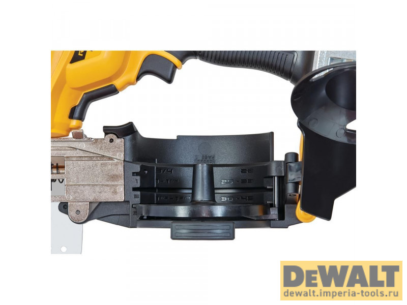 Аккумуляторный барабанный (кровельный) гвоздезабивной пистолет DeWALT DCN45RNN,18В