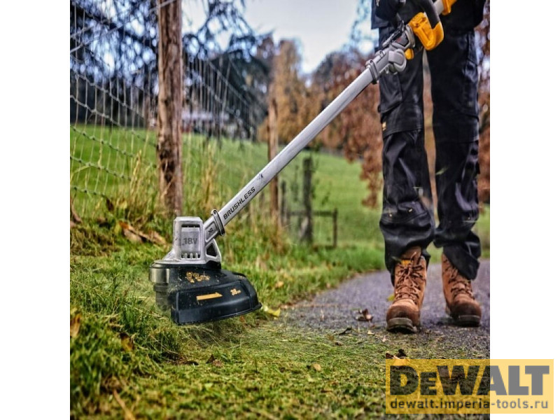 Аккумуляторный триммер XR DeWALT DCMST561P1, 36см, 18В, 5Ач Аккумуляторный триммер XR DeWALT DCMST561P1, 36см, 18В, 5Ач