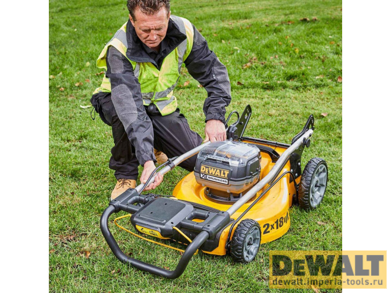 Аккумуляторная газонокосилка DeWALT, 36 В, 48 см, 55 л, без АКБ и ЗУ, DCMW564N