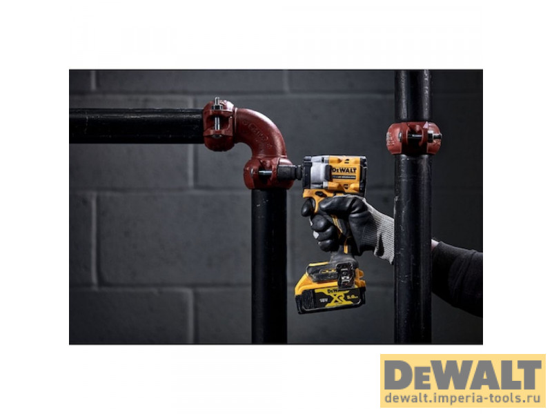 Аккумуляторный ударный бесщёточный гайковерт DeWALT, 18 В, 3550 уд/мин, 406 Нм, без АКБ и ЗУ, DCF923N