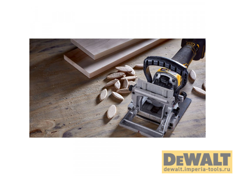 Аккумуляторный ламельный фрезер DeWALT, 18 В, 9000 об/мин, без АКБ и ЗУ, DCW682N Аккумуляторный ламельный фрезер DeWALT, 18 В, 9000 об/мин, без АКБ и ЗУ, DCW682N