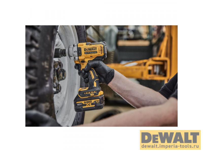 Аккумуляторный гайковёрт DeWALT, 18 В, 1084 Нм, 2000 об/мин, 3250 уд/мин, без АКБ и ЗУ, DCF892N