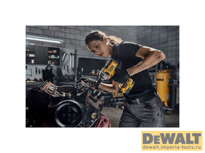 Аккумуляторный гайковёрт DeWALT, 18 В, 1084 Нм, 2000 об/мин, 3250 уд/мин, без АКБ и ЗУ, DCF892N