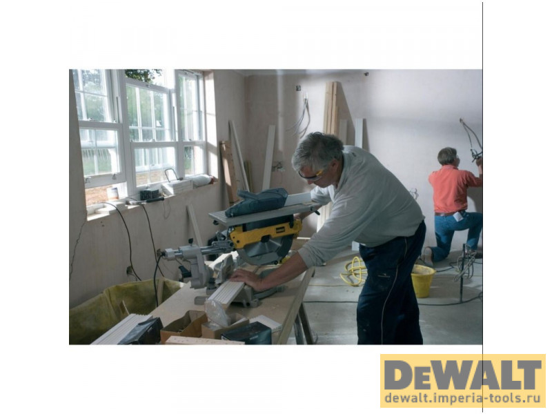 Комбинированная торцовочная пила DeWALT D27111, 1500 Вт, 3000 об/мин