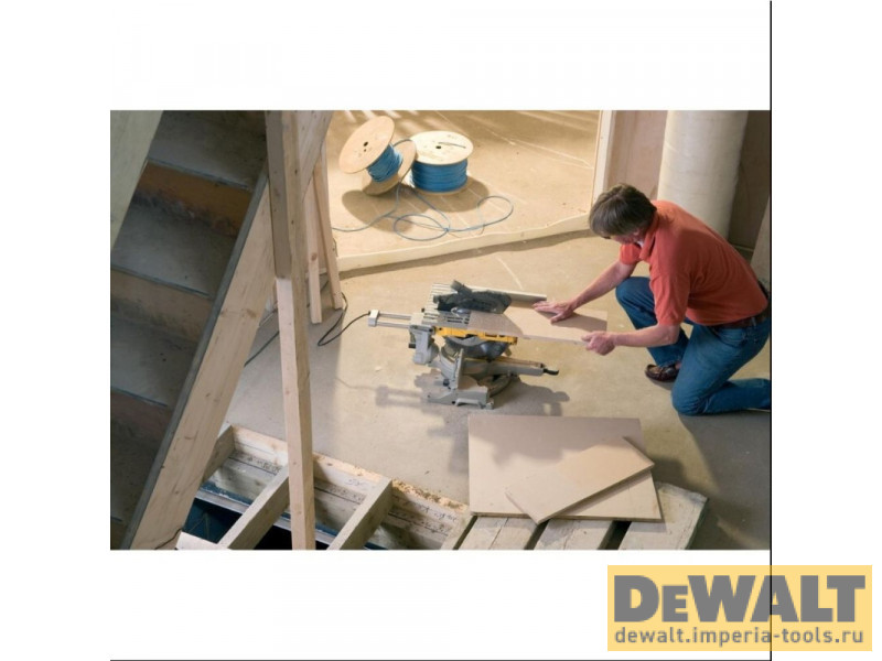 Комбинированная торцовочная пила DeWALT D27111, 1500 Вт, 3000 об/мин