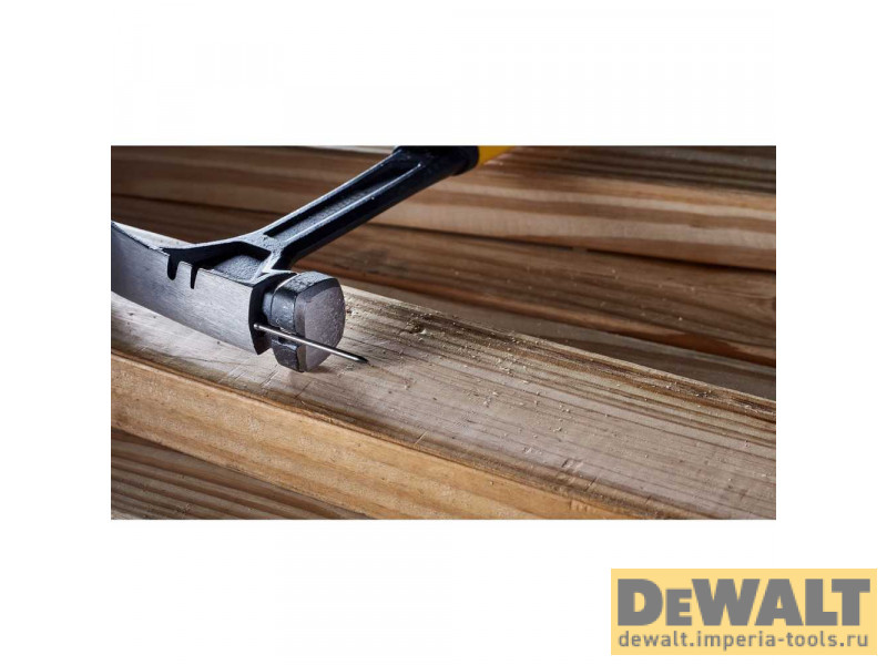 Молоток DeWALT DWHT51004 одноэлементный с прямым гвоздодёром 567г.