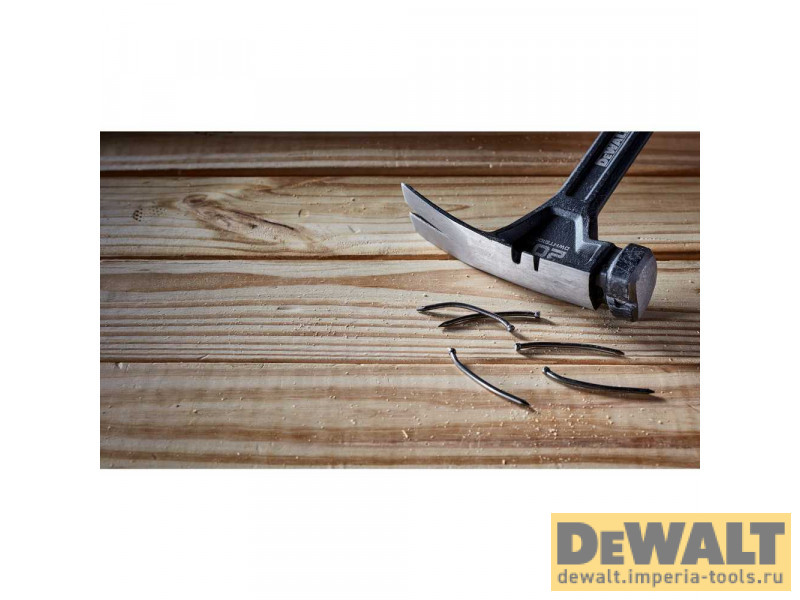 Молоток DeWALT DWHT51004 одноэлементный с прямым гвоздодёром 567г.