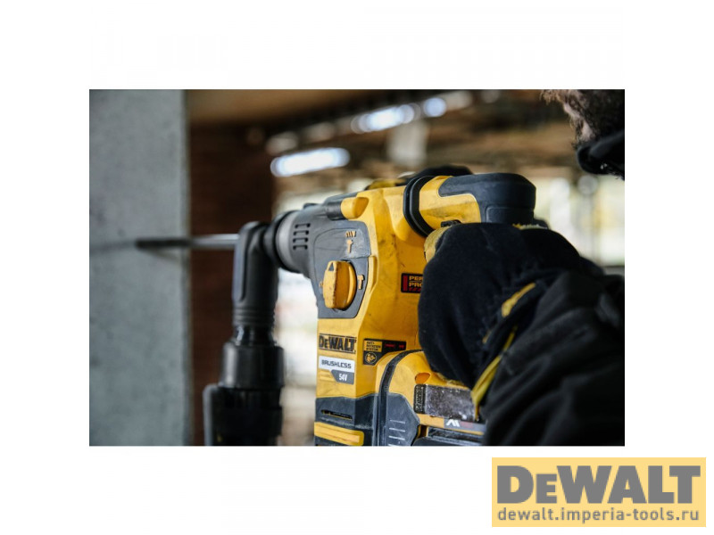 Аккумуляторный бесщеточный перфоратор DeWALT DCH323NT, без АКБ и ЗУ, в кейсе Аккумуляторный бесщеточный перфоратор DeWALT DCH323NT, без АКБ и ЗУ, в кейсе