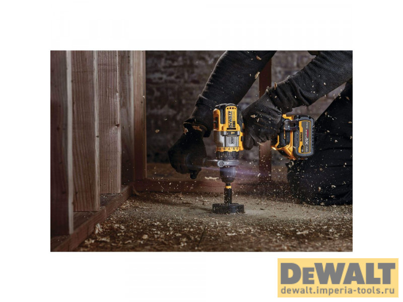Аккумуляторная бесщеточная дрель-шуруповерт DeWALT DCD999N, 18 В, 2250 об/мин, 38250 уд/мин, без АКБ и ЗУ, в кейсе TSTAK