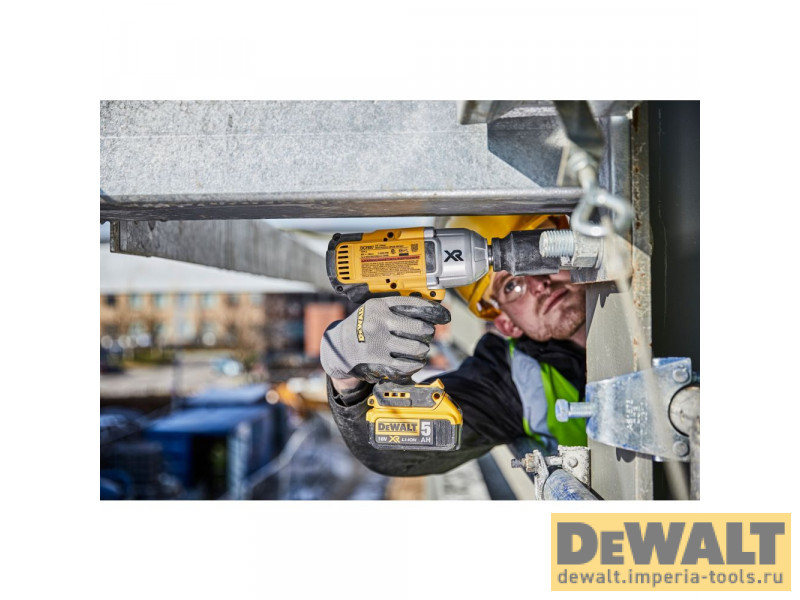 Аккумуляторный бесщеточный ударный гайковерт DEWALT, 18 В, 950 Нм, 2400 уд/мин, 1900 об/мин, без АКБ и ЗУ, в кейсе TSTAK, DCF897NT Аккумуляторный бесщеточный ударный гайковерт DEWALT, 18 В, 950 Нм, 2400 уд/мин, 1900 об/мин, без АКБ и ЗУ, в кейсе TSTAK, DCF897NT