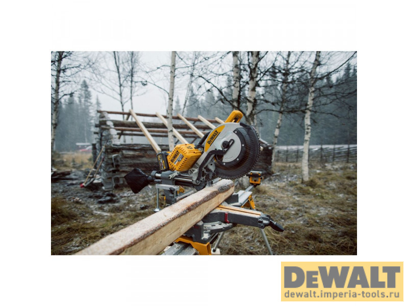 Аккумуляторная бесщеточная торцовочная пила DEWALT FLEXVOLT, 2x54 В, 305 мм, 3800 об/мин, с 2 АКБ 6 Ач и ЗУ, DHS780T2A Аккумуляторная бесщеточная торцовочная пила DEWALT FLEXVOLT, 2x54 В, 305 мм, 3800 об/мин, с 2 АКБ 6 Ач и ЗУ, DHS780T2A
