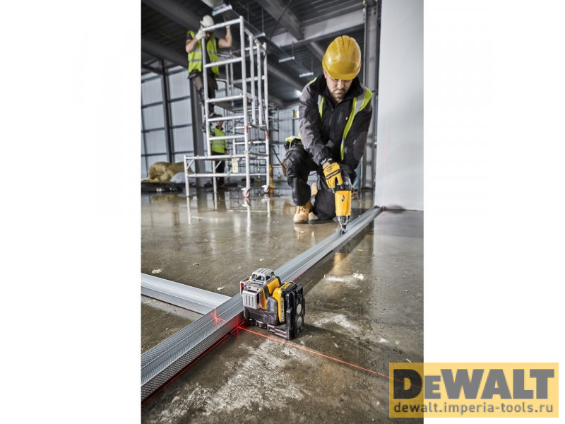 Самовыравнивающийся линейный КРАСНЫЙ лазерный уровень DeWALT DCE089D1R Самовыравнивающийся линейный КРАСНЫЙ лазерный уровень DeWALT DCE089D1R