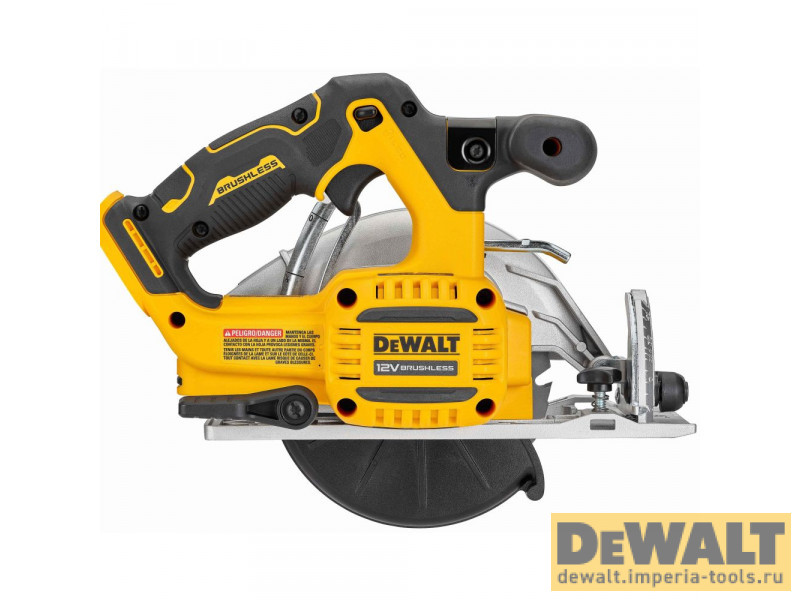 Аккумуляторная дисковая пила DEWALT DCS512P2, 12 В, 140 мм, 3600 об/мин, с 2 АКБ 5 Ач и ЗУ, в кейсе TSTAK (DCS512P2-QW) Аккумуляторная дисковая пила DEWALT DCS512P2, 12 В, 140 мм, 3600 об/мин, с 2 АКБ 5 Ач и ЗУ, в кейсе TSTAK (DCS512P2-QW)