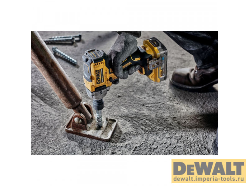 Аккумуляторный гайковерт DEWALT DCF891P2G, 18 В, 1084 Нм, 3250 уд/мин, с 2 АКБ 5 Ач и ЗУ, в чехле (DCF891P2G-QW) Аккумуляторный гайковерт DEWALT DCF891P2G, 18 В, 1084 Нм, 3250 уд/мин, с 2 АКБ 5 Ач и ЗУ, в чехле (DCF891P2G-QW)