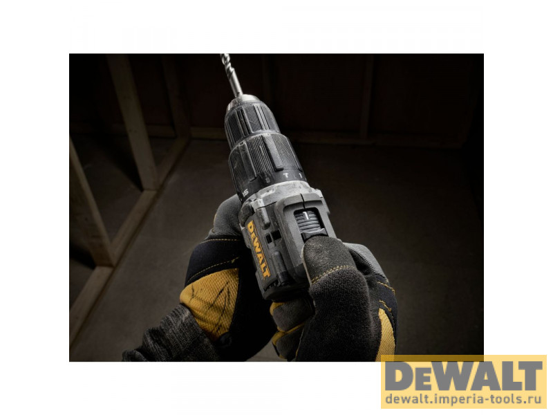 Ударная дрель-шуруповерт DEWALT DCD100M2T, 18 В, 1650 об/мин, 28050 уд/мин, с 2 АКБ 4 Ач и ЗУ, в кейсе TSTAK (DCD100M2T-QW)