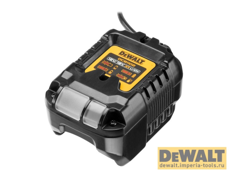 Набор аккумуляторов и зарядного устройства DeWALT DCB1102E2