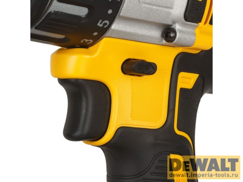 Аккумуляторная дрель-шуруповерт DeWALT DCD996P3, 18 В, с 3 АКБ 5 Ач и ЗУ, в кейсе TSTAK
