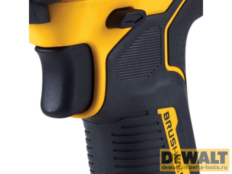 Аккумуляторный гайковерт DeWALT DCF901P2, 12 В, с 2 АКБ 5 Ач и ЗУ, в кейсе TSTAK