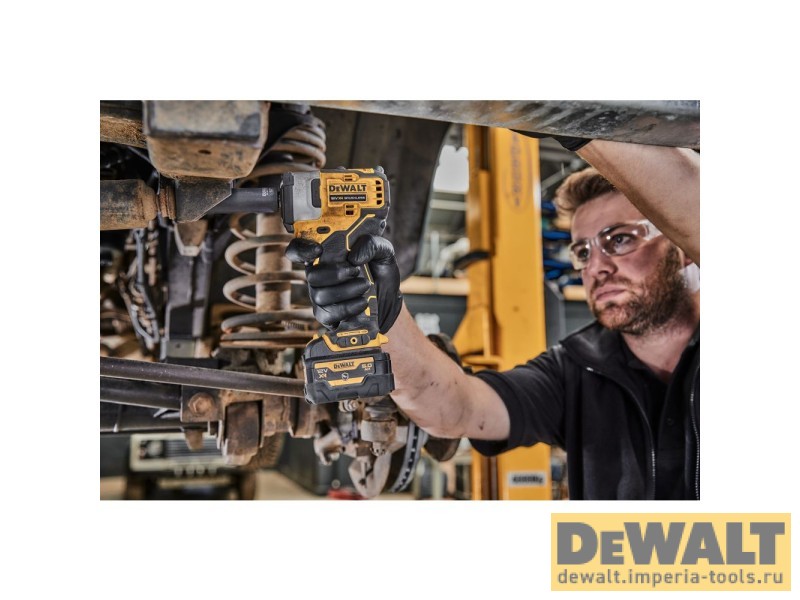 Аккумуляторный гайковерт DeWALT DCF901P2, 12 В, с 2 АКБ 5 Ач и ЗУ, в кейсе TSTAK