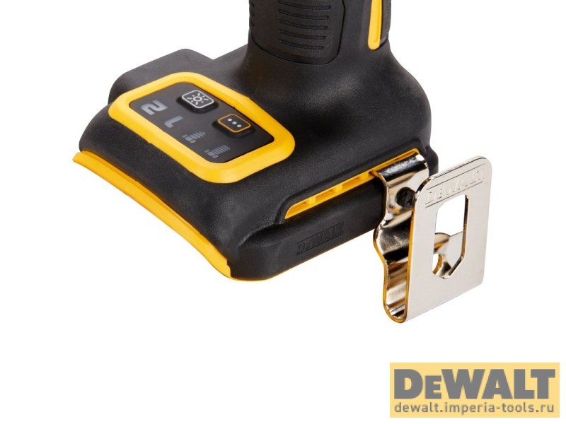 Аккумуляторный гайковерт DeWALT DCF921D2T, 18 В, с 2 АКБ 2 Ач и ЗУ, в кейсе TSTAK