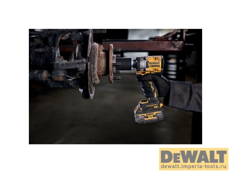 Аккумуляторный гайковерт DeWALT DCF923B, 18 В, без АКБ и ЗУ