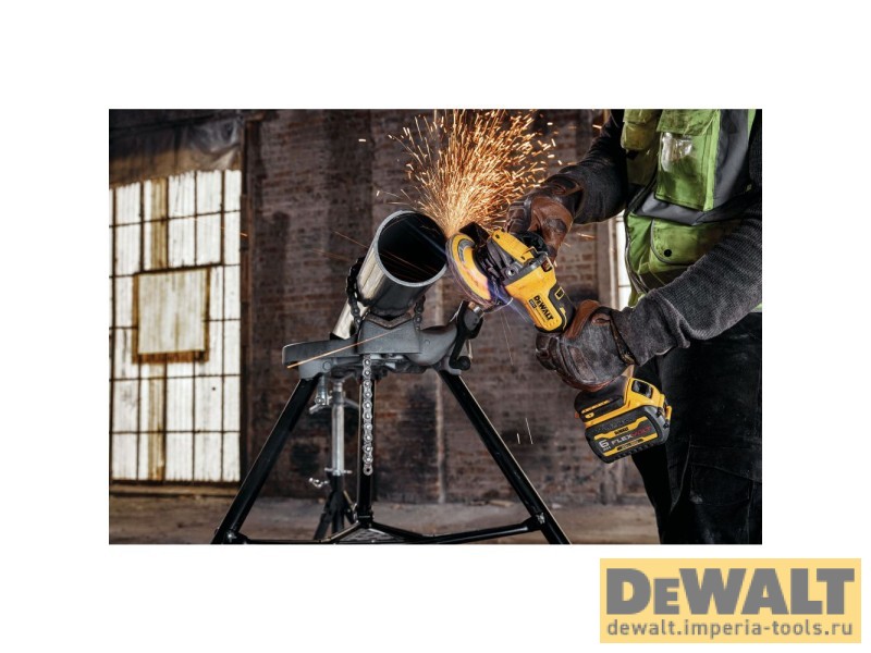 Аккумуляторная угловая шлифмашина DeWALT DCG416B, 20/60 В, без АКБ и ЗУ