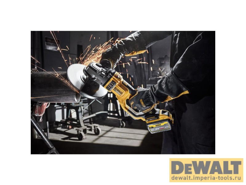 Аккумуляторная угловая шлифмашина DeWALT DCG460N, 54 В, без АКБ и ЗУ