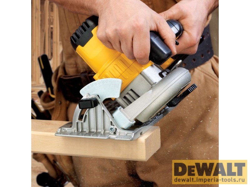 Аккумуляторная дисковая пила DeWALT DCS391B, 20 В, без АКБ и ЗУ
