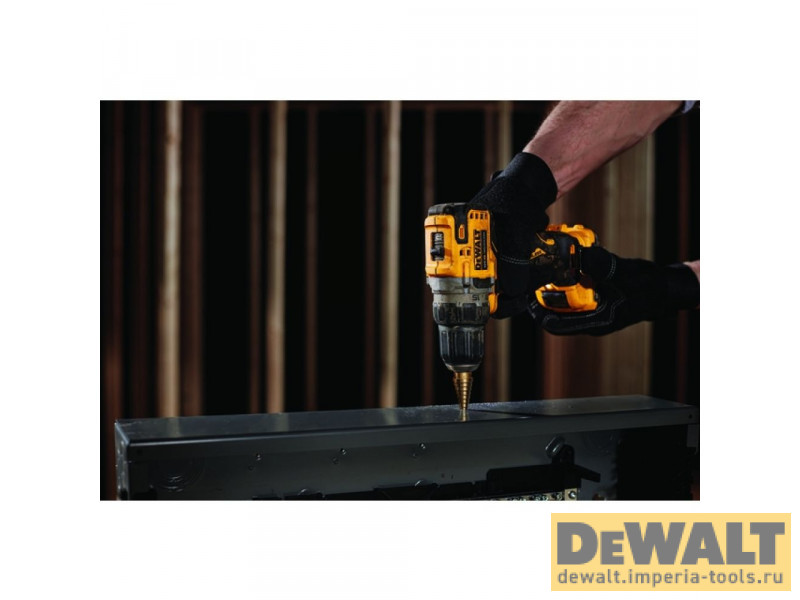 Аккумуляторная безударная бесщеточная дрель-шуруповерт DeWALT DCD701D2, 10.8 (12) В Аккумуляторная безударная бесщеточная дрель-шуруповерт DeWALT DCD701D2, 10.8 (12) В