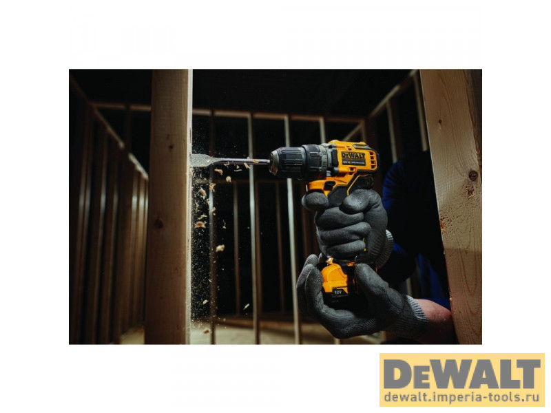 Аккумуляторная безударная бесщеточная дрель-шуруповерт DeWALT DCD701D2, 10.8 (12) В Аккумуляторная безударная бесщеточная дрель-шуруповерт DeWALT DCD701D2, 10.8 (12) В