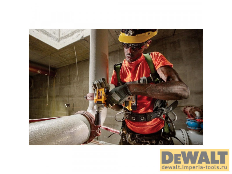 Аккумуляторный бесщеточный гайковерт DeWALT, 18 В, 447 Нм, 2000 об/мин, 3100 уд/мин, без АКБ и ЗУ, DCF894N Аккумуляторный бесщеточный гайковерт DeWALT, 18 В, 447 Нм, 2000 об/мин, 3100 уд/мин, без АКБ и ЗУ, DCF894N
