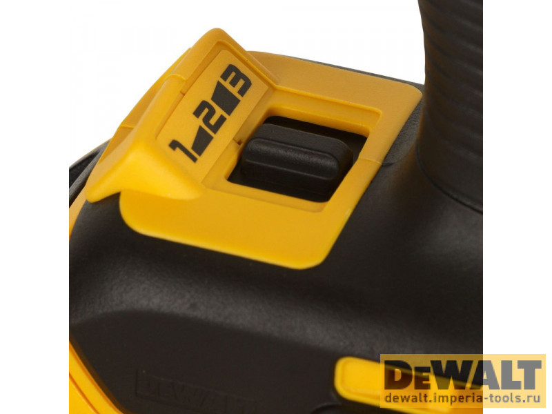 Аккумуляторный импульсный гайковерт DeWALT, 18 В, 950 Нм, 2400 уд/мин, 1900 об/мин, c 2 АКБ 5 Ач и ЗУ, в кейсе TSTAK, DCF899P2 Аккумуляторный импульсный гайковерт DeWALT, 18 В, 950 Нм, 2400 уд/мин, 1900 об/мин, c 2 АКБ 5 Ач и ЗУ, в кейсе TSTAK, DCF899P2