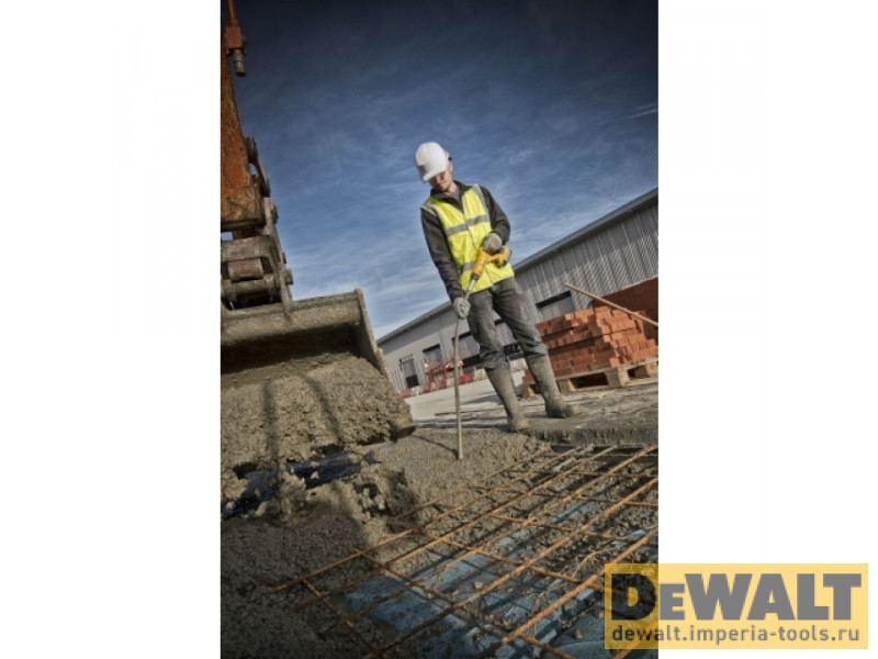 Глубинный вибратор DeWALT DCE531N Глубинный вибратор DeWALT DCE531N