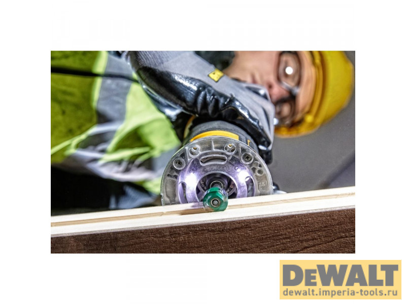 Аккумуляторный комбинированный фрезер DeWALT DCW604N Аккумуляторный комбинированный фрезер DeWALT DCW604N