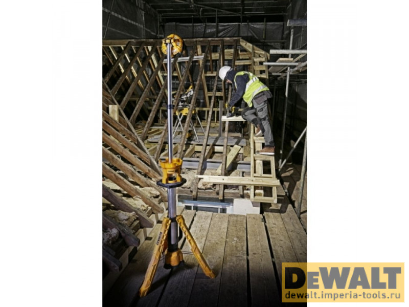 Аккумуляторная мачта освещения DeWALT DCL079, 3000 люмен, 18 В, XR, без АКБ и ЗУ Аккумуляторная мачта освещения DeWALT DCL079, 3000 люмен, 18 В, XR, без АКБ и ЗУ