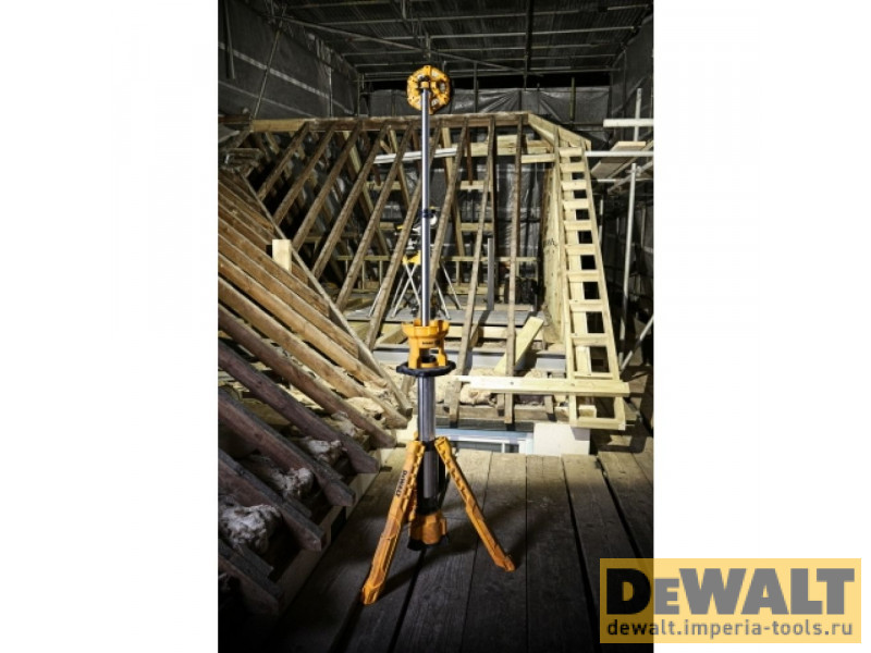 Аккумуляторная мачта освещения DeWALT DCL079, 3000 люмен, 18 В, XR, без АКБ и ЗУ Аккумуляторная мачта освещения DeWALT DCL079, 3000 люмен, 18 В, XR, без АКБ и ЗУ