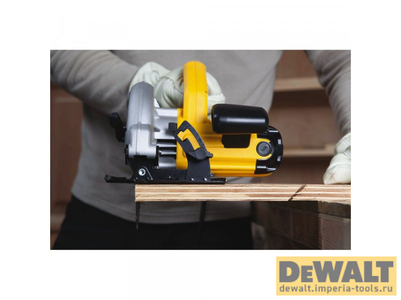 Дисковая ручная пила DeWALT DWE560K, 1350 Вт