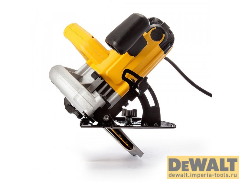 Дисковая ручная пила DeWALT DWE560K, 1350 Вт